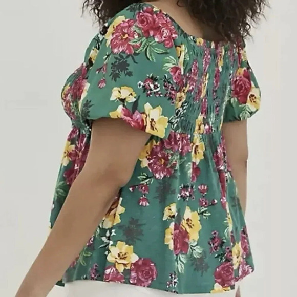 Torrid Floral Smocked Floral Top Short  Babydoll Blouse Top Plus Size 4‎ Flowy - Picture 2 of 12